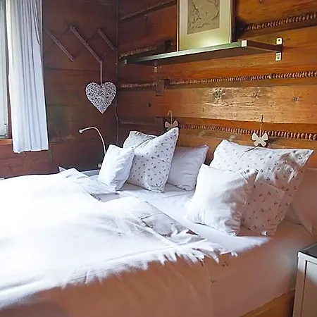 Marma Bed & Breakfast