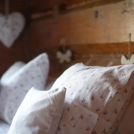 Bed & Breakfast Marma 3*