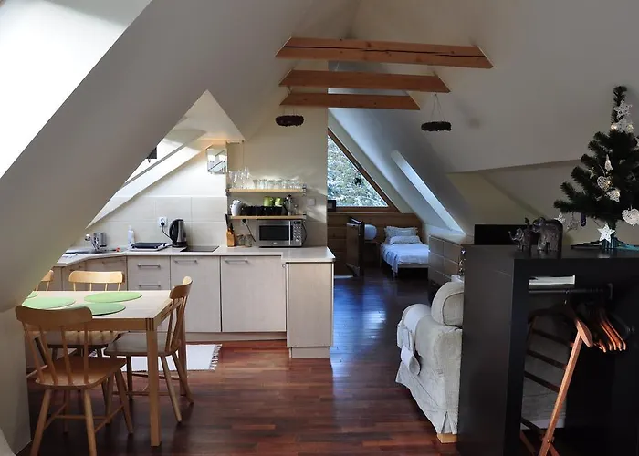 ベッド・アンド・ブレックファスト Marma 3*